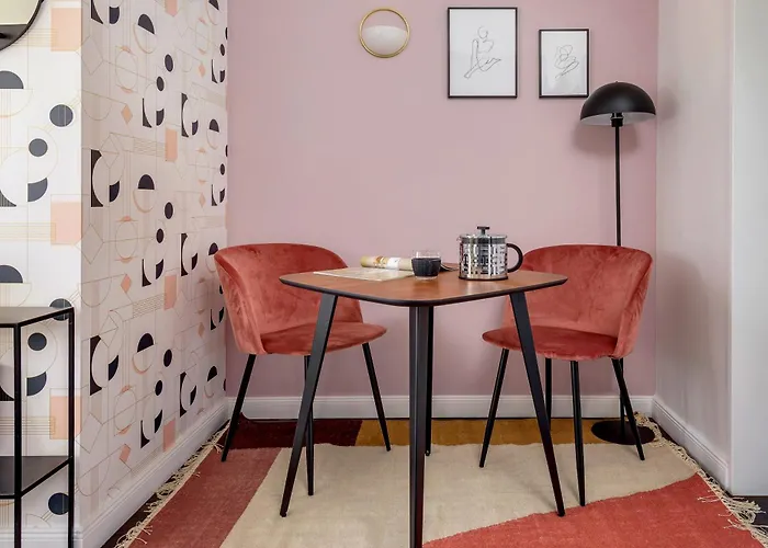 Des Roses Place Des Martyrs Hyper Centre *